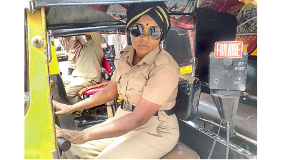 अनिता पारपल्ली, रिक्षाचालक अनिता पारपल्ली, रिक्षाचालक